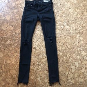 Rag & Bone sz 25 black distressed legging jean